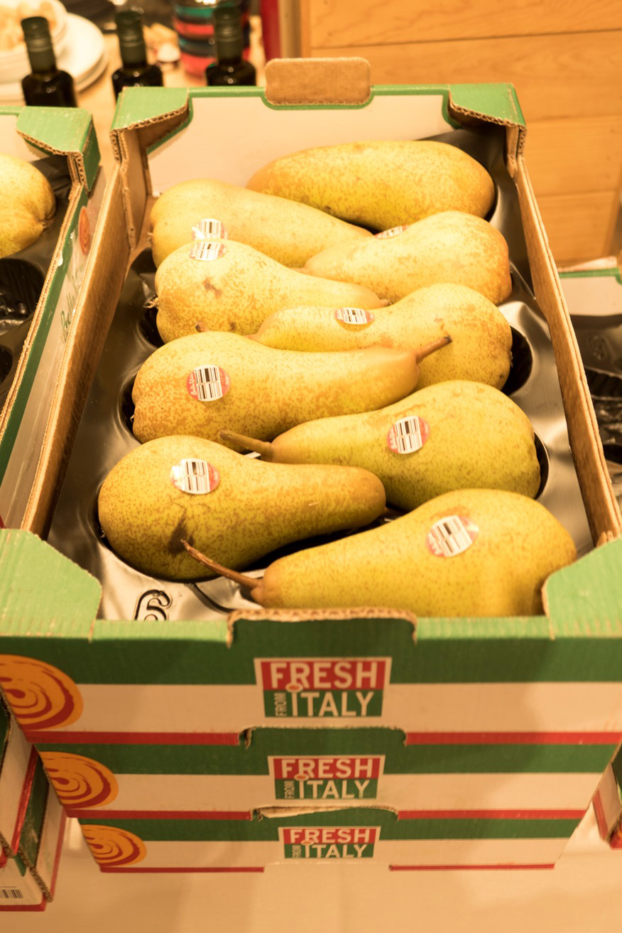 Italy’s Prized Abate Fetel Pears to Debut at Eataly